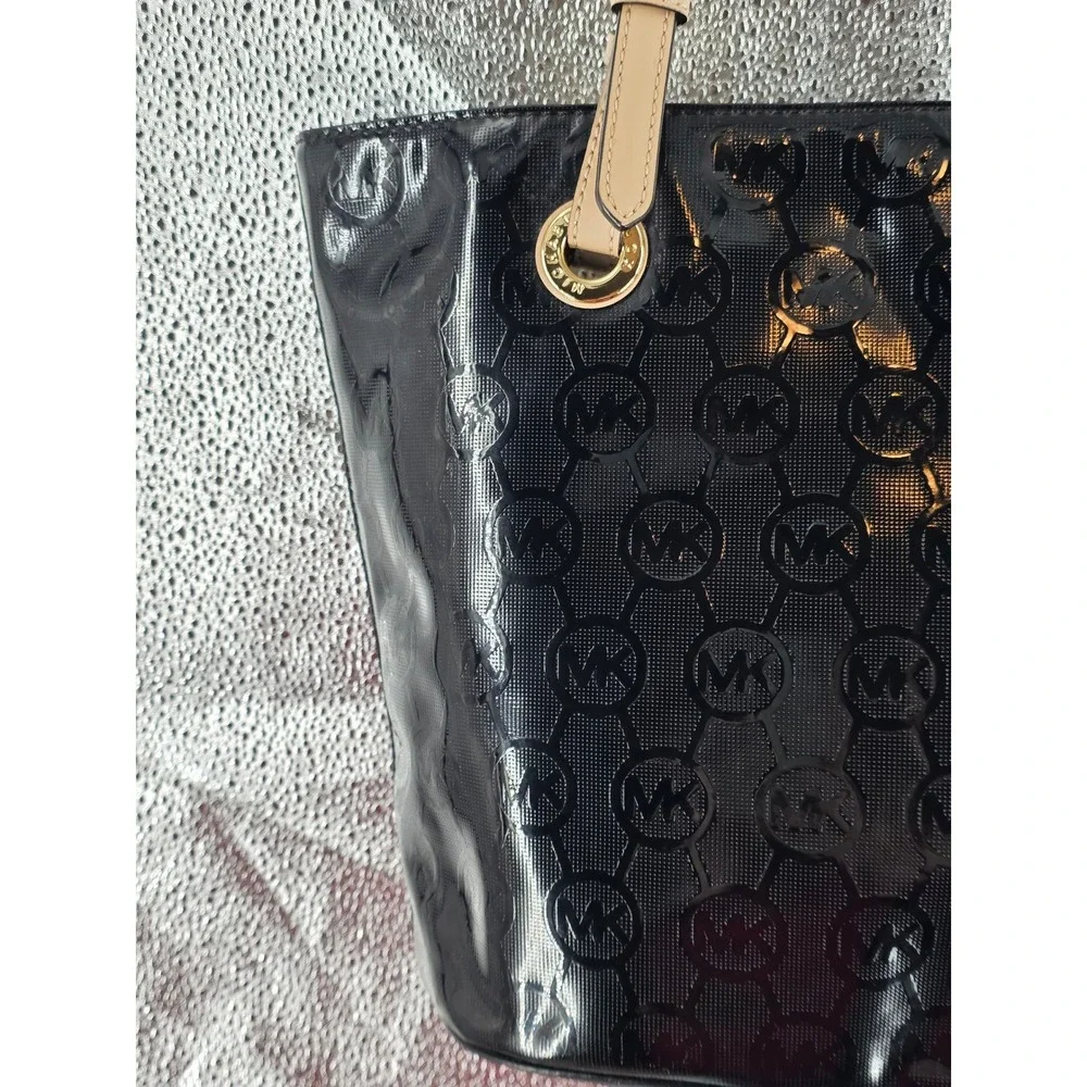 Michael Kors MK Black Patent Leather Tote Shoulder Bag Medium EUC!‎